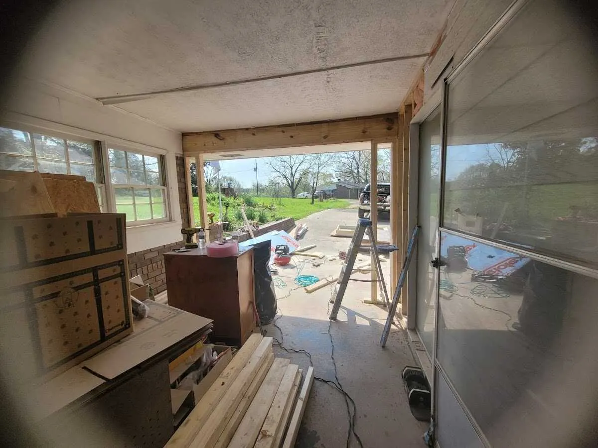 Air movers and dehumidifier for Water Mitigation Services in Glen Rock